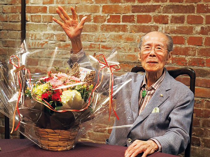 石川忠会長 94歳誕生日